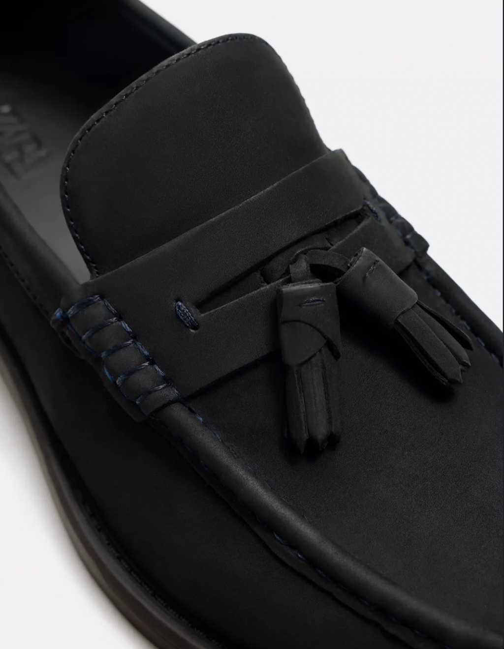 Mocassim De Pele Com Borlas