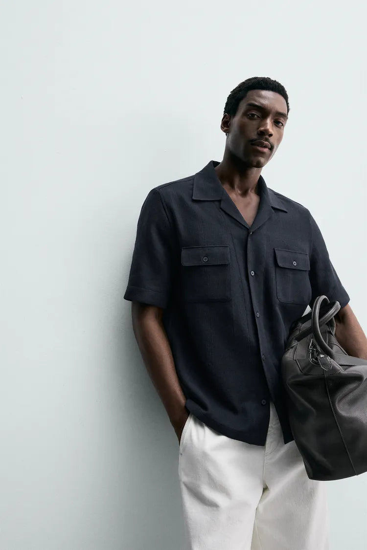 Camisa Jacquard Riscas Bolsos