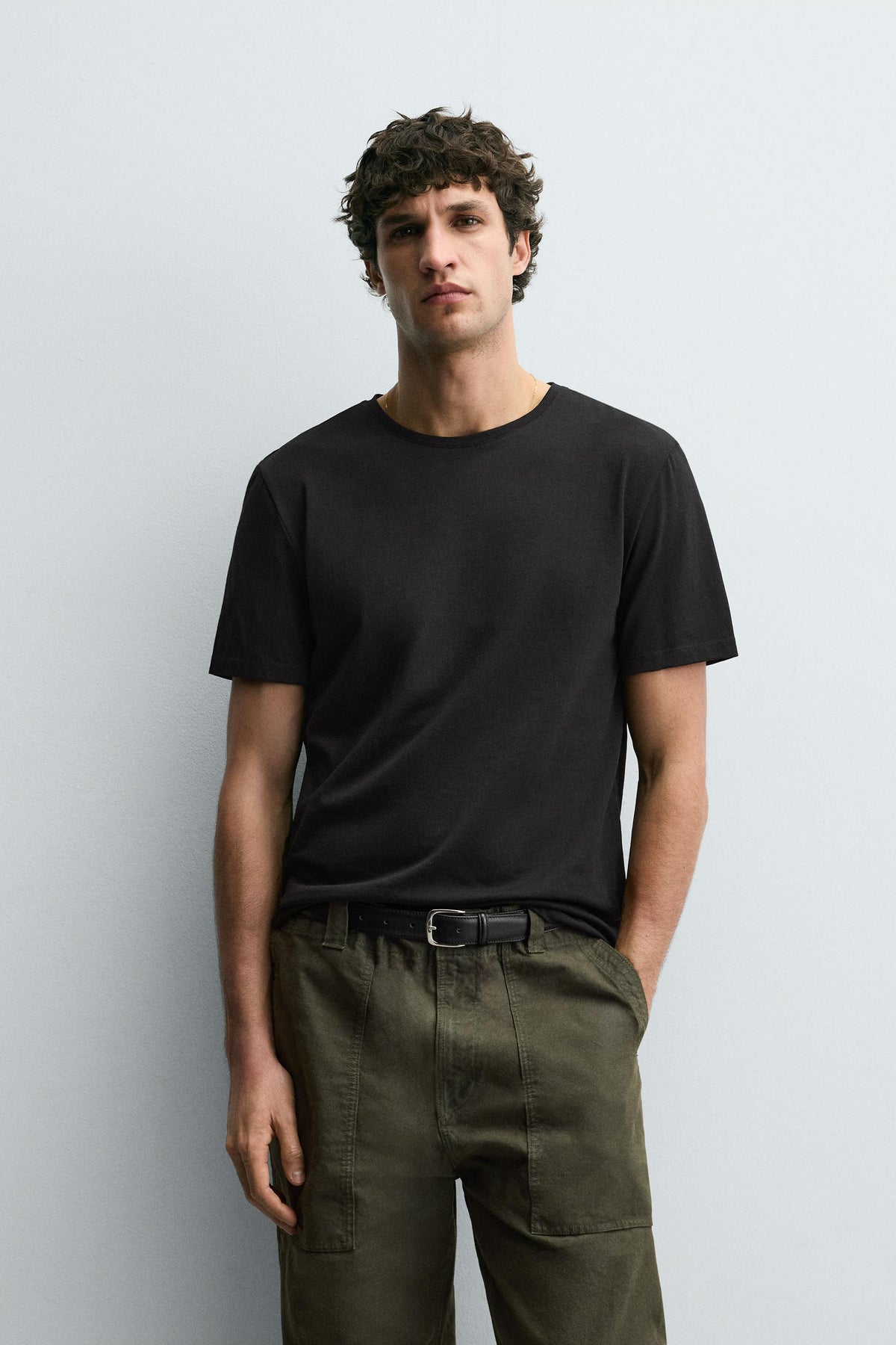 T-shirt Básica Slim Fit