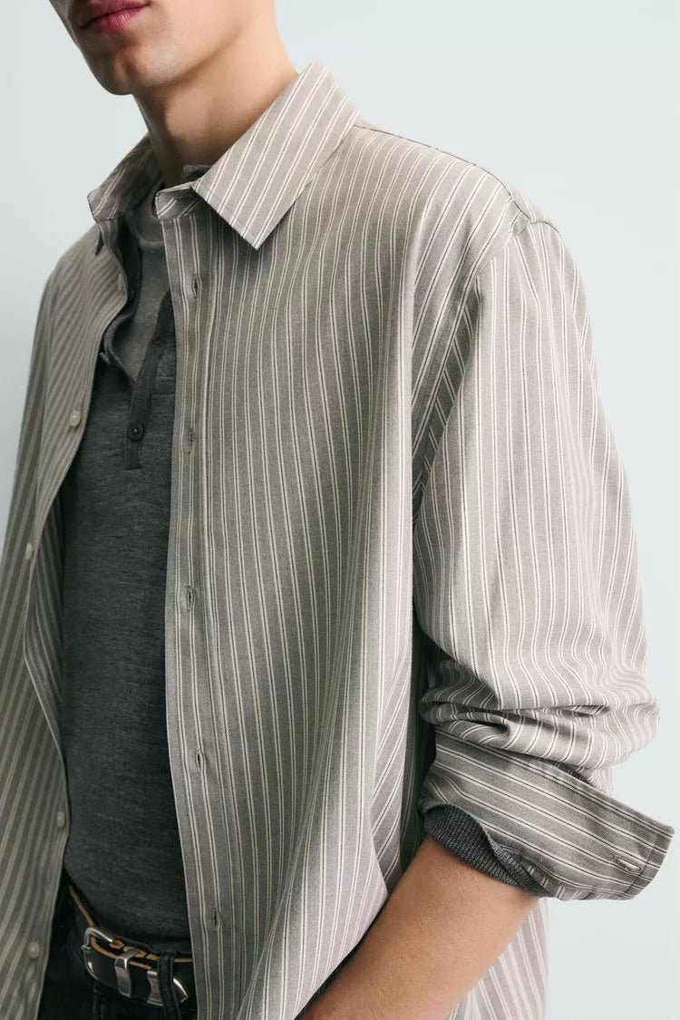 Camisa Relaxed Fit Ás Riscas
