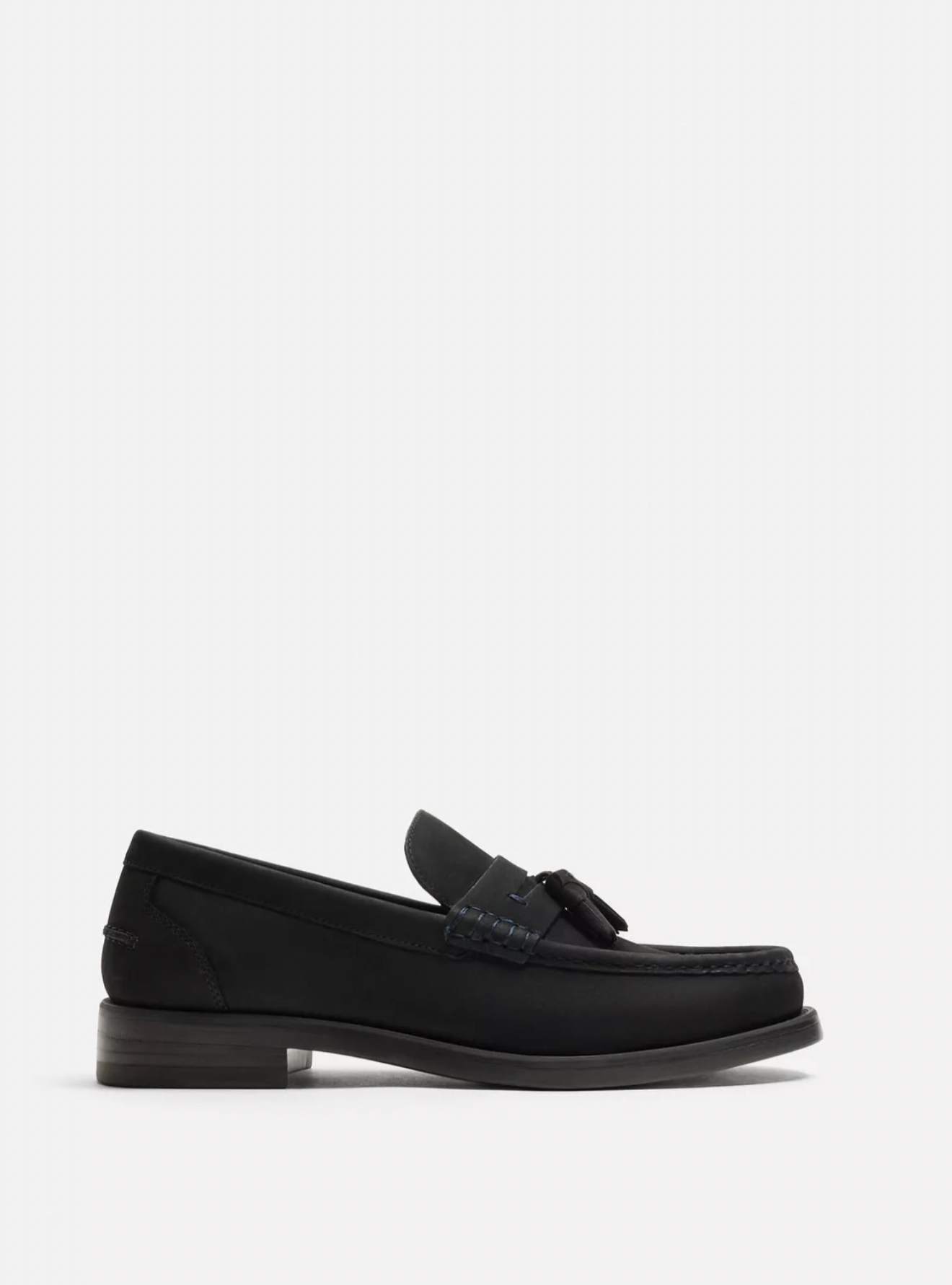 Mocassim De Pele Com Borlas