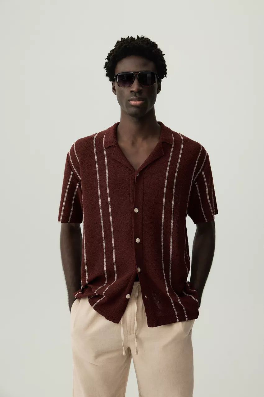 Camisa Às Riscas