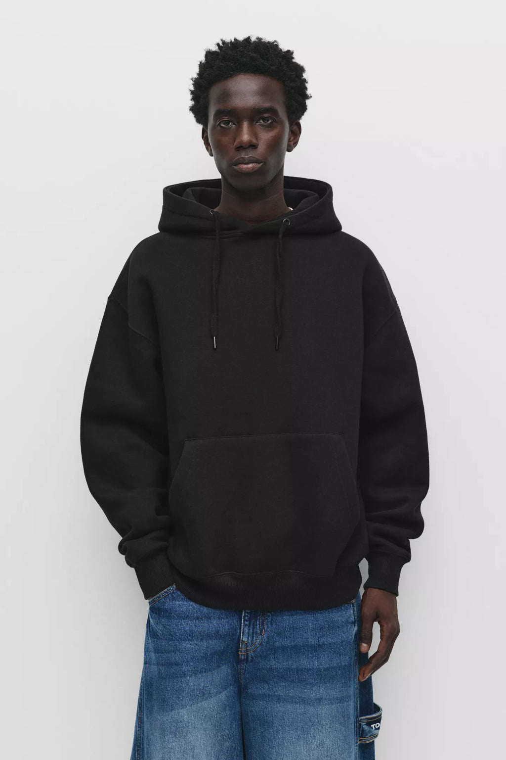 Sweatshirt Básica Com Capuz
