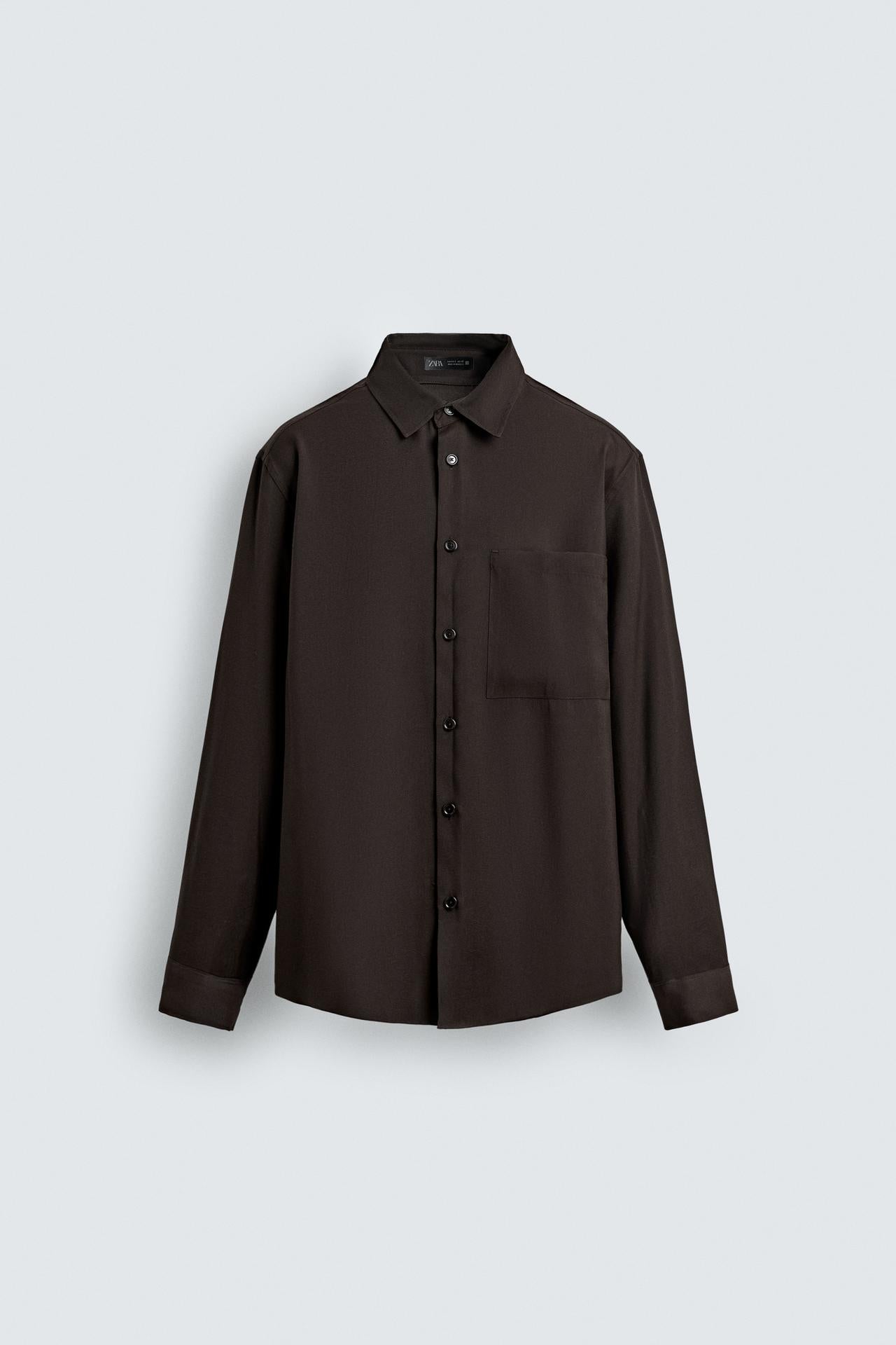 Camisa Fluída Tecido Acetinado Com Bolso