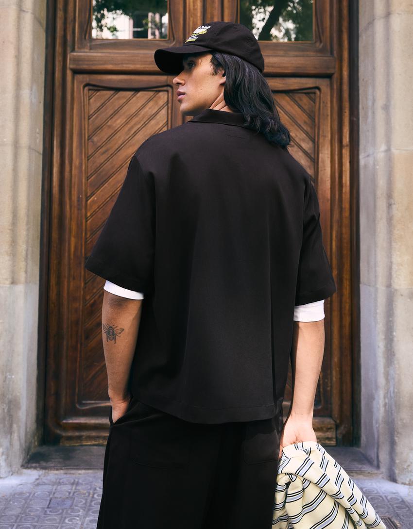 Camisa Boxy Fit Fluida