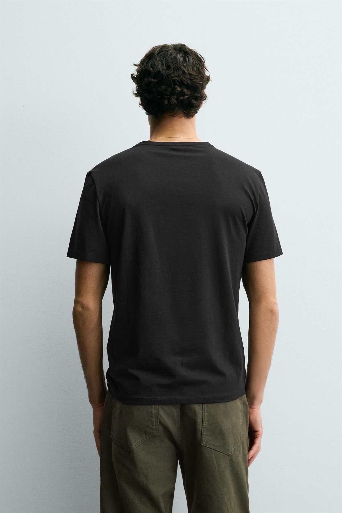 T-shirt Básica Slim Fit