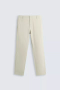 Calças Slim Fit Conforto