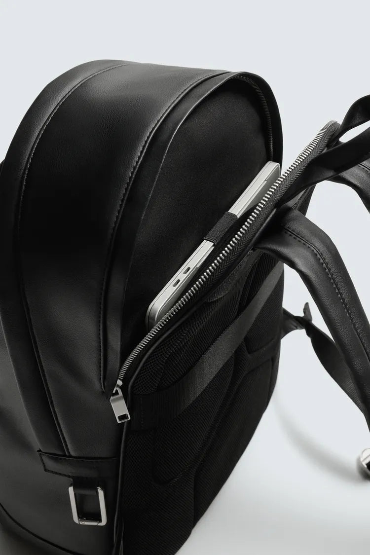 Mochila Acolchoada Texturizada