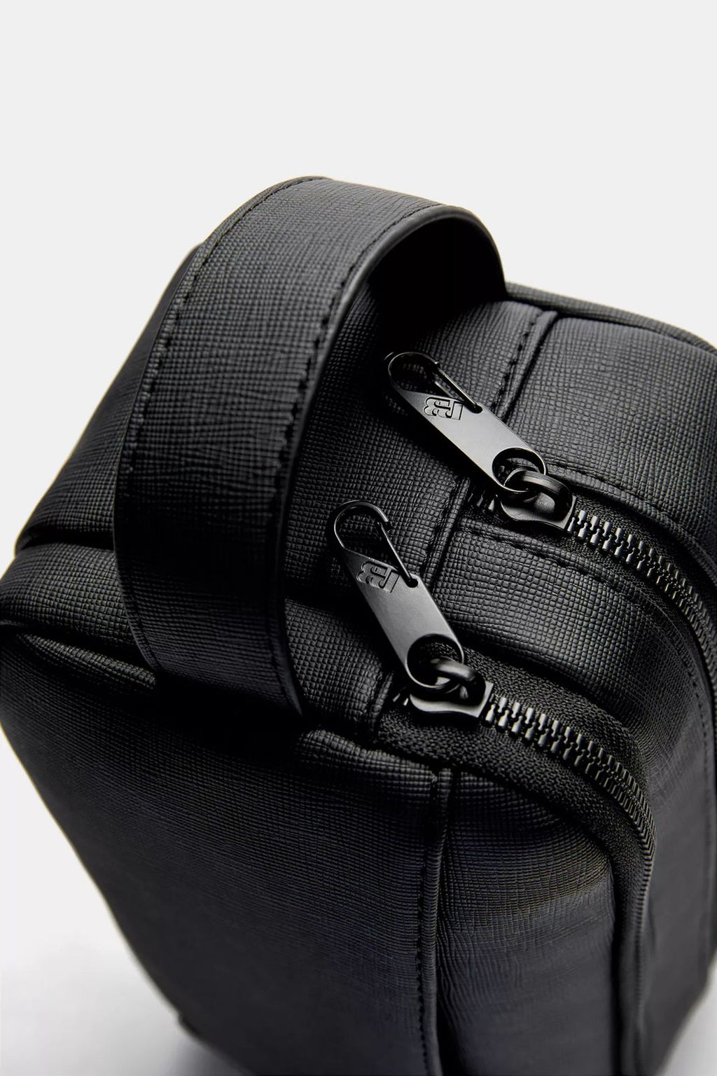 Necessaire Com Alça