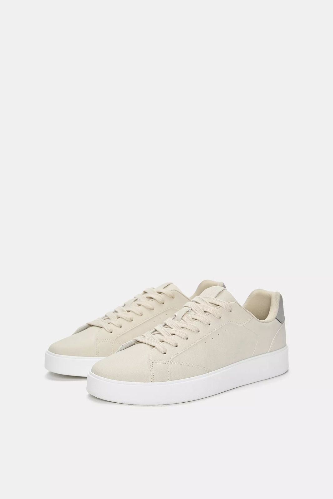 Tênis Casual Com Detalhe