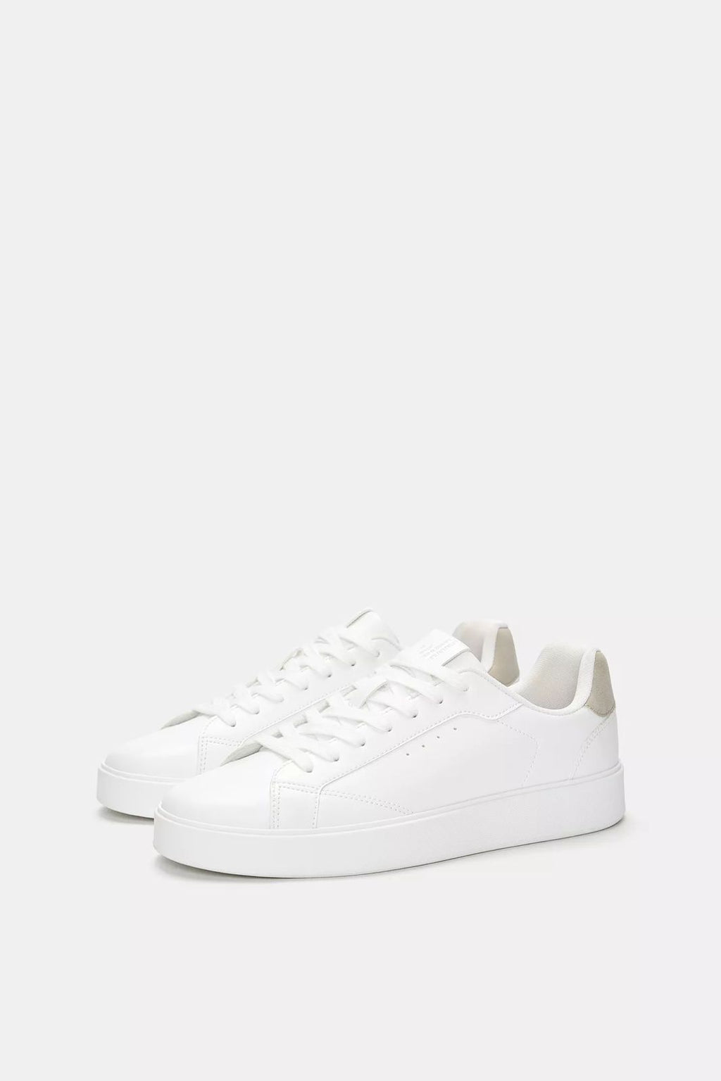 Tênis Casual Com Detalhe